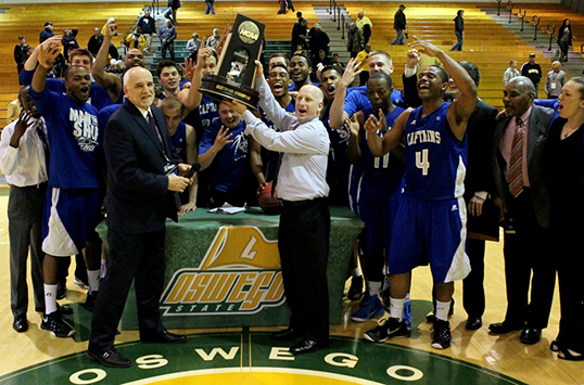 Christopher Newport Tops Wooster in NCAA Men's Basketball Elite Eight; Captains Become 3rd CAC Team to Reach Final Four