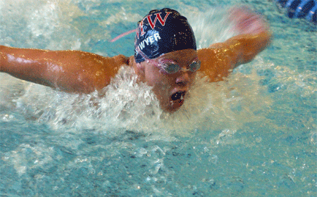 Swimmers Justin Anderson And Nina Michelle Sawyer Named University of Mary Washington's Scholar-Athletes Of The Year