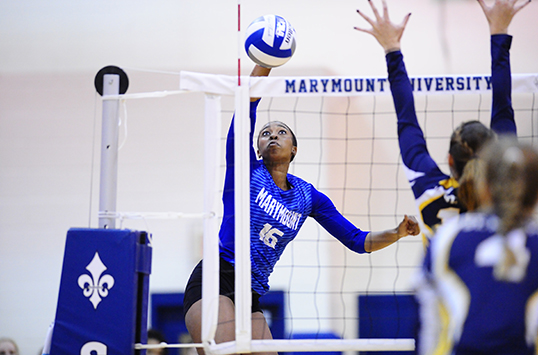 Marymount Volleyball Falls to Emerson in ECAC Semifinals