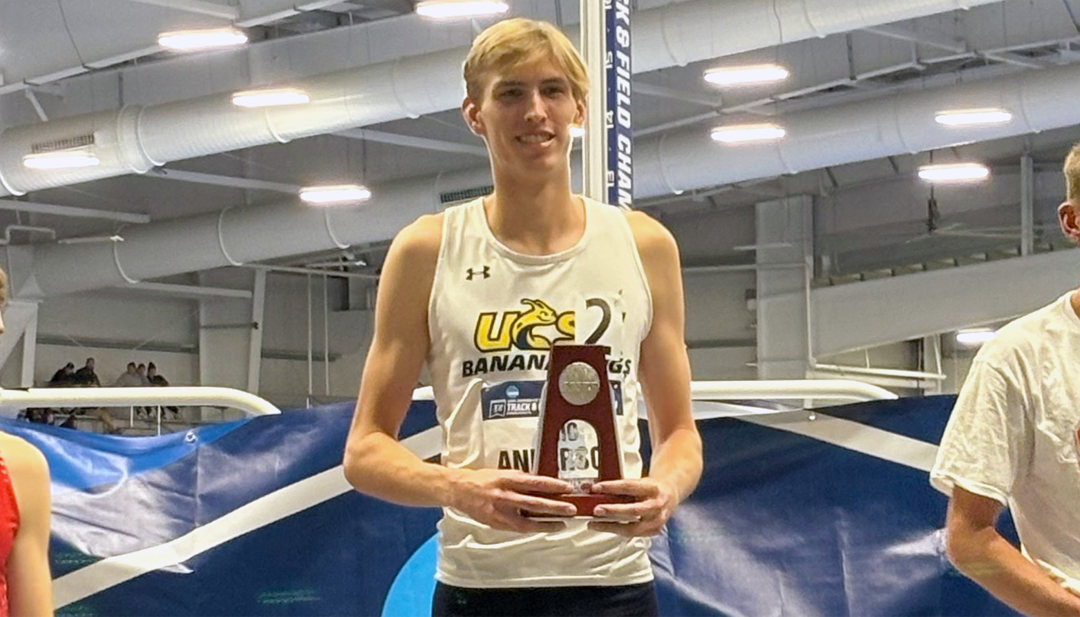 UCSC's Eric Anderson places second in mile at NCAA Indoor Championships